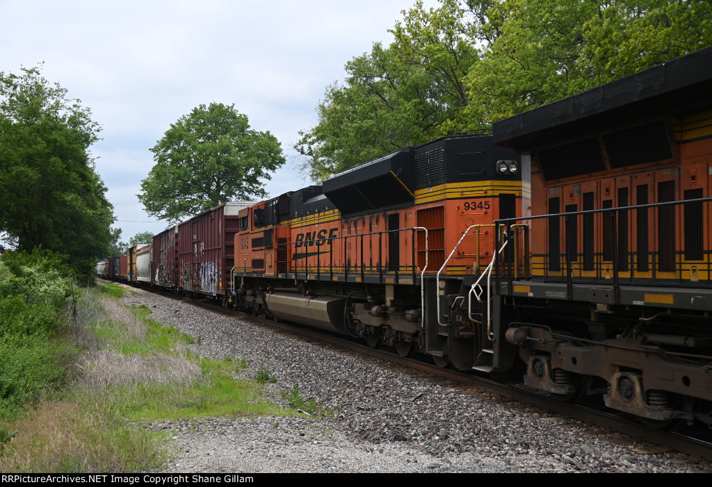 BNSF 9345 Roster shot